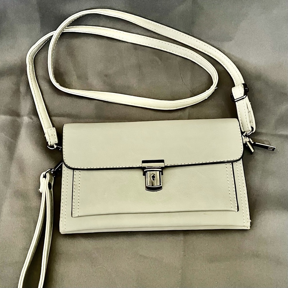Boutique Gray Crossbody Wristlet